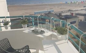Studio Vue Mer Au Coeur De Malo Les Bains Pieds Dans L Eau